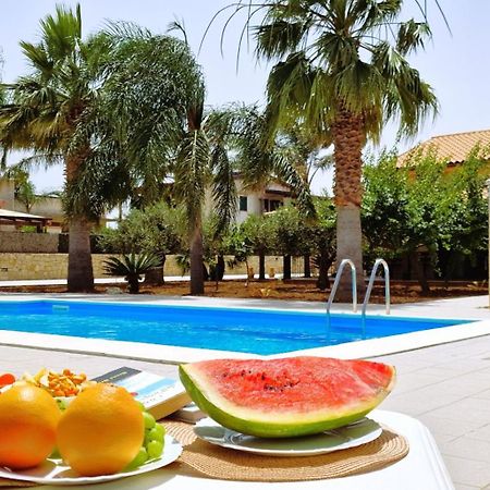 Villa Paradiso Алькамо-Марина Экстерьер фото